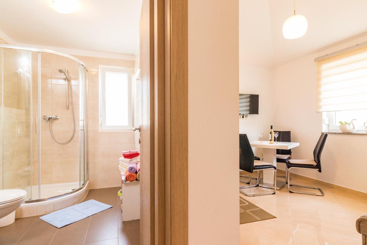 Apartment Simic In Fazana App 4 Екстериор снимка